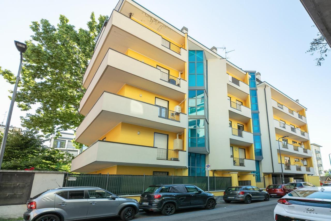 Alessia'S Flat - Affori Apartment Milano Exterior foto